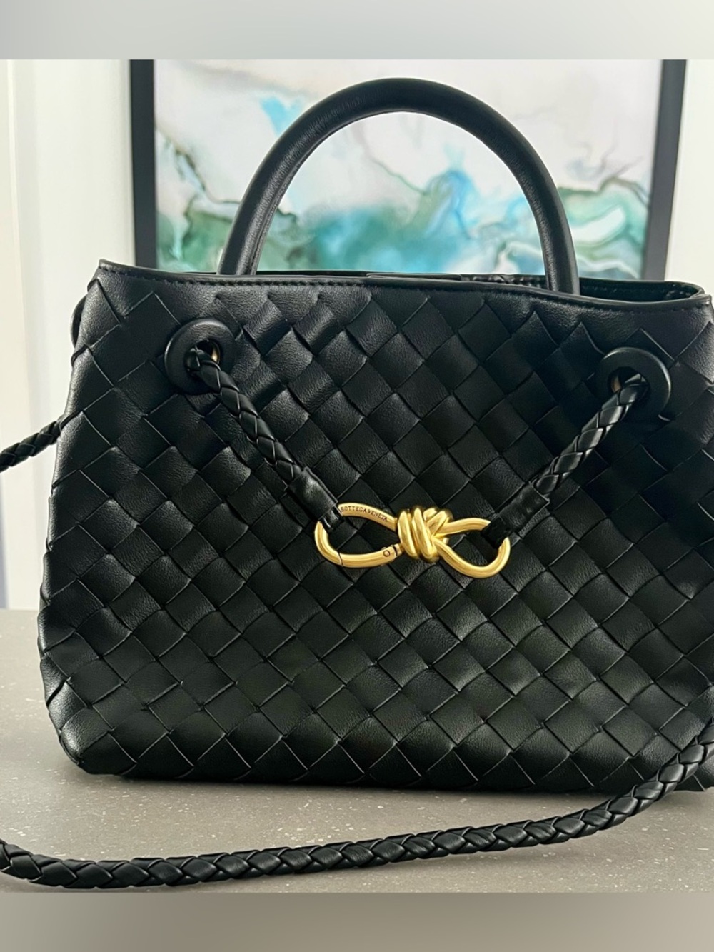 Black Leather Handbag - Gold Hardware